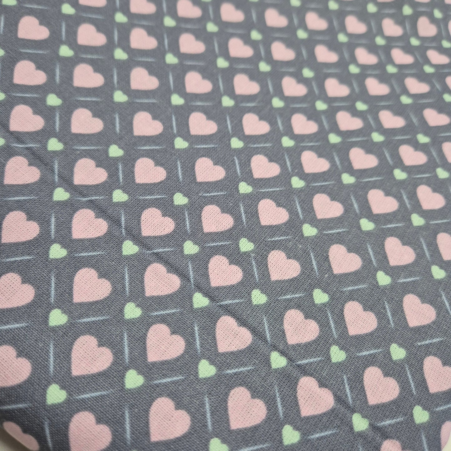 Dinkelspelzkissen-grau-rosa-herzen