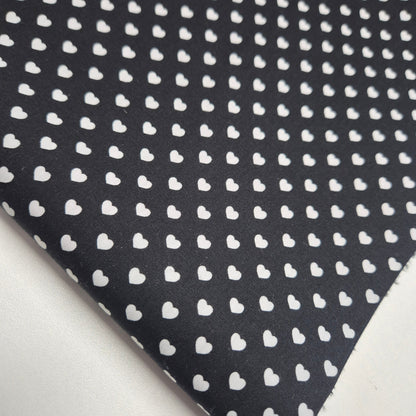 Dinkelspelzkissen-schwarz-herzen