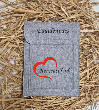 Pferdepass001 Herz-Herzenspferd